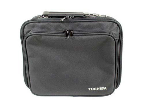 Proyector Toshiba TLP-S30U, 1400 Lumens, 800X600,  2.2Kg, Maletín y Control Remoto