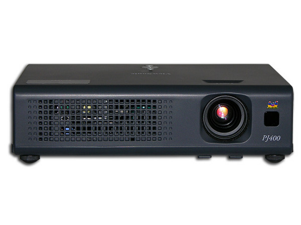 Proyector ViewSonic PJ400, Resolución de 800x600 y 1,600 lúmenes.