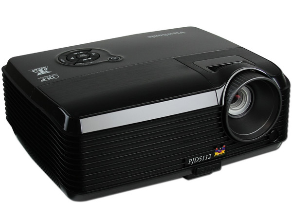 Proyector ViewSonic PJD5112, Resolución de 800×600 nativo, 1280x1024 SXGA con 2,600 lúmenes.