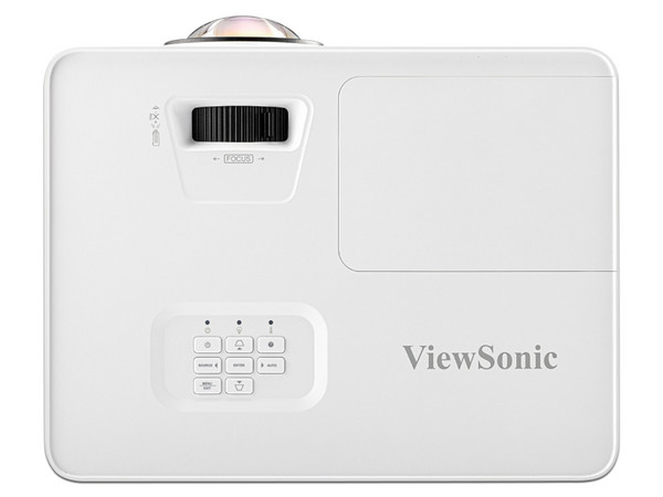 Proyector ViewSonic PS502X, resolución de 1024 x 768, Contraste 15,000:1 y 4,000 ANSI-Lumens.
