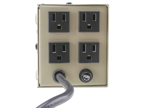 Regulador Sola Basic Microvolt 1,000VA, DN-21-102 con 4 contactos.