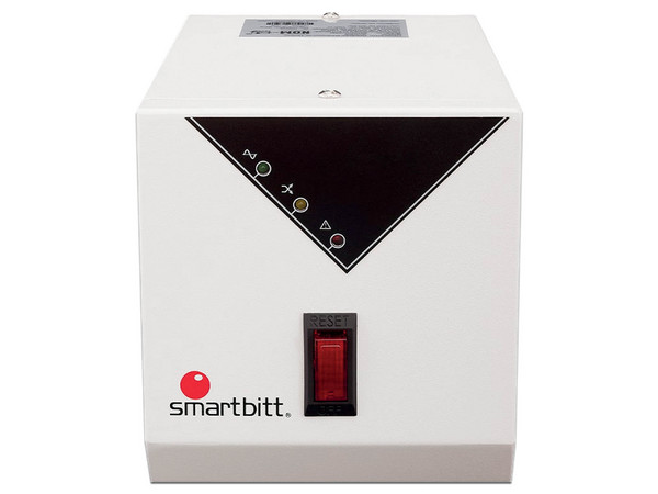 Regulador Para Linea Blanca Smartbitt SBAVRC2500, 2500 VA, 1500 W, 1 Salida, Color Gris.
