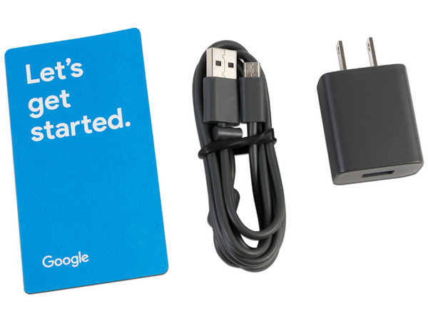 Google Chromecast 3 HDMI (dispositivo de transmisión de contenido multimedia).