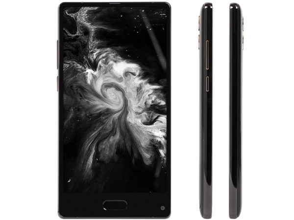 Smartphone Acteck Bleck BE XL:
Procesador MTK6750T Octa Core (1.5 GHz),
Memoria RAM de 3 GB, Almacenamiento de 32 GB
(expandible con MicroSD),
Pantalla de 5.5