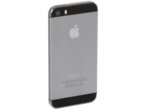Smartphone Apple iPhone 5s:
Procesador A7 (1.3 GHz),
Almacenamiento de 16GB,
Pantalla retina de 4