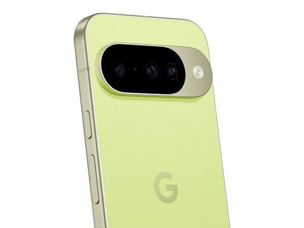 Smartphone GOOGLE Pixel 10: 
Procesador Google Tensor G5, 
Memoria RAM de 12GB, Almacenamiento de 128GB, 
Pantalla de 6.3
