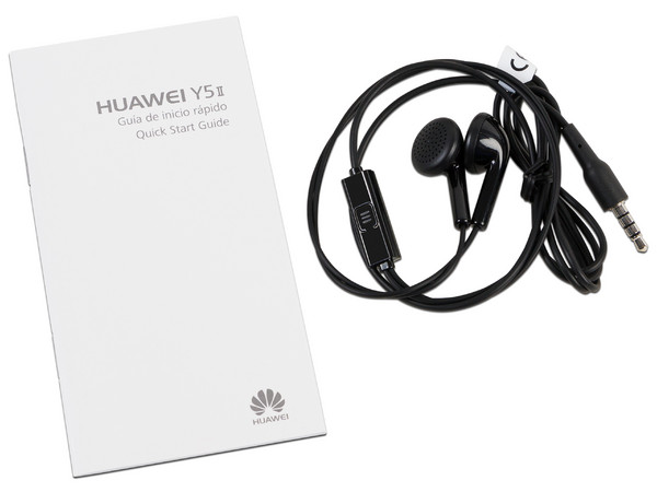 Smartphone Huawei Y5 II:
Procesador: Mediatek MT6735P Quad Core (1.30 GHz),
Memoria RAM de 1GB, Almacenamiento de 8GB (expandible con microSD),
Pantalla 5