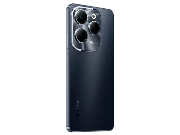 Smartphone Infinix Hot 40 Pro: 
Procesador MediaTek Helio G99 (hasta 2.2 GHz), 
Memoria de 8GB, 
Almacenamiento de 256GB, 
Pantalla LED Multi-Touch de 6.78