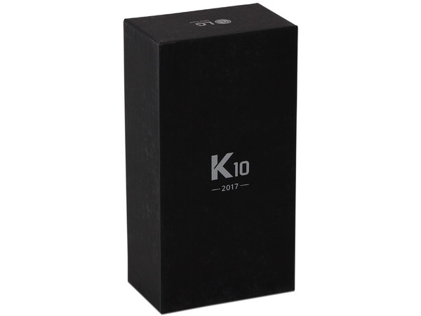 Smartphone LG K10 (2017): Procesador Mediatek MT6750 Octa Core (1.5GHz),
Memoria Ram de 2 GB, Almacenamiento de 32 GB (Expandible con micro SD),
Pantalla LED Multi-Touch IPS de 5.3