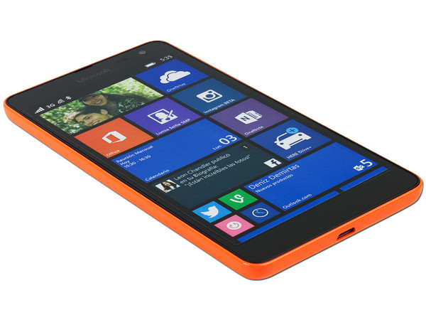 Smartphone Microsoft Lumia 535 con Pantalla Touch de 5