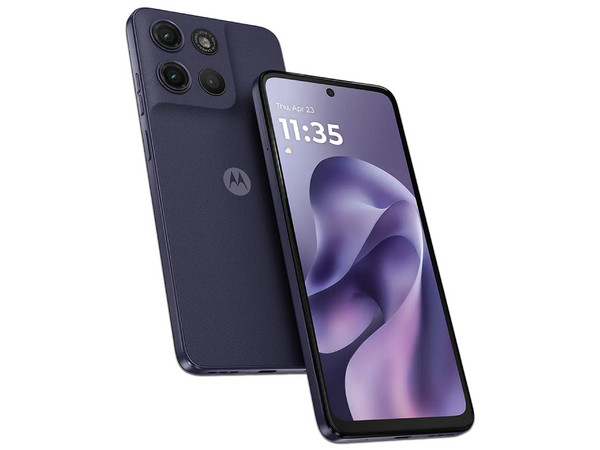 Smartphone Motorola Moto G17:
Procesador MediaTek Helio G81 Extreme (hasta 2.0Ghz),
Memoria RAM de 4GB,
Almacenamiento de 256GB,
Pantalla IPS de 6.72