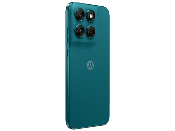 Smartphone Motorola Moto G77: 
Procesador MediaTek Dimensity 6400 (hasta 2.5 GHz), 
Memoria RAM de 8GB, Almacenamiento de 256GB, 
Pantalla de 6.7