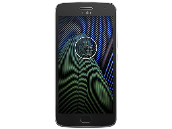 Smartphone Motorola Moto G5 Plus XT1681:
Procesador Snapdragon 625 Octa Core (2.0 GHz),
Memoria RAM de 2GB, Almacenamiento de 32GB (expandible con microSD),
Pantalla 5.2
