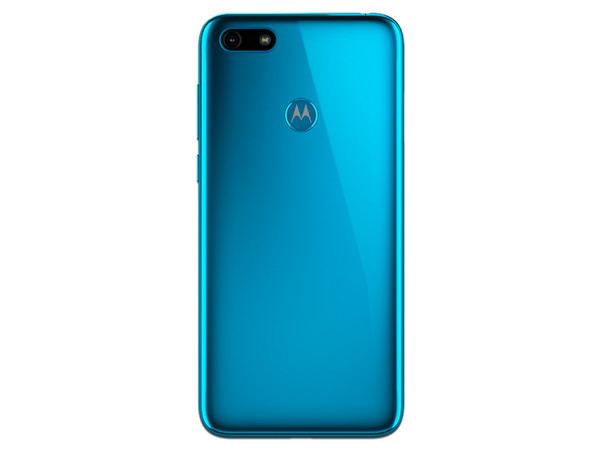 Smartphone Motorola Moto E6 Play:
Procesador Mediatek MT6739 Quad Core (1.5 GHz),
Memoria RAM de 2GB, Almacenamiento de 32GB ,
Pantalla LED Multi Touch de 5.5