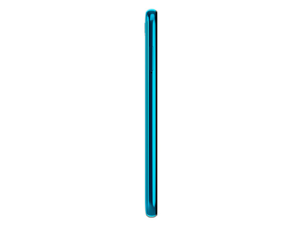Smartphone Motorola Moto E6 Play:
Procesador Mediatek MT6739 Quad Core (1.5 GHz),
Memoria RAM de 2GB, Almacenamiento de 32GB ,
Pantalla LED Multi Touch de 5.5