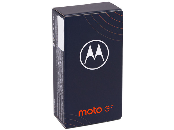 Smartphone Motorola Moto E7:
Procesador Mediatek Helio G25 Octa-Core (hasta 2.0 GHz),
Memoria RAM de 4GB, Almacenamiento de 64GB,
Pantalla LED Multi Touch de 6.5