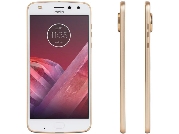 Smartphone Motorola Moto Z2 Play:
Procesador Octa-core (hasta 2.21GHz),
Memoria RAM de 4GB, Almacenamiento de 64GB (expandible con microSD),
Pantalla 5.5