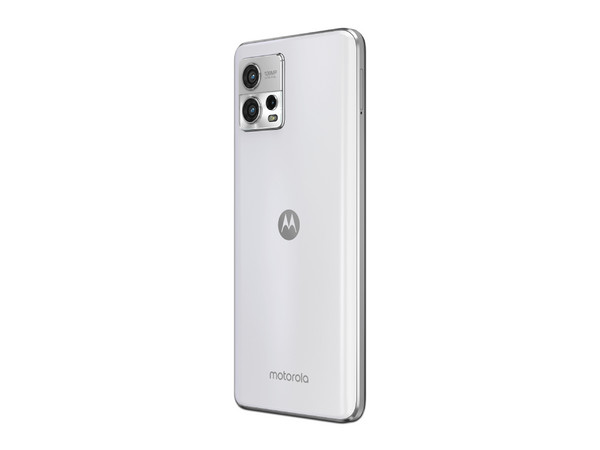 Smartphone Motorola Moto G72:
Procesador Helio G99 (hasta 2.2 GHz),
Memoria RAM de 6GB,
Almacenamiento de 128GB, 
Pantalla LED Multitouch de 6.6