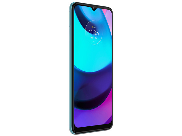 Smartphone Motorola E20: 
Procesador UNISOC T606 (hasta 1.6 GHz), 
Memoria RAM de 2GB, Almacenamiento de 32GB, 
Pantalla LED Multi Touch de 6.5