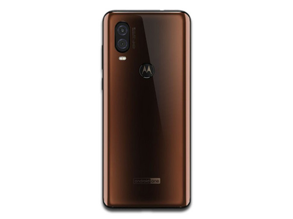 Smartphone Motorola Moto One Vision:
Procesador Exynos 9609 octa-core (2.2 GHz),
Memoria RAM de 4GB, Almacenamiento de 128GB
(expandible con micro SD),
Pantalla de 6.3