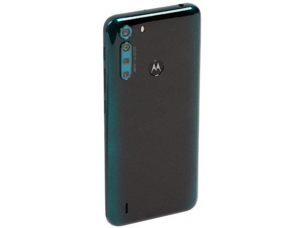 Smartphone Motorola One Fusion: 
Procesador Snapdragon 710 Octa-Core (2.2GHz), 
Memoria RAM de 4GB, Almacenamiento de 128GB, 
Pantalla LED de 6.5