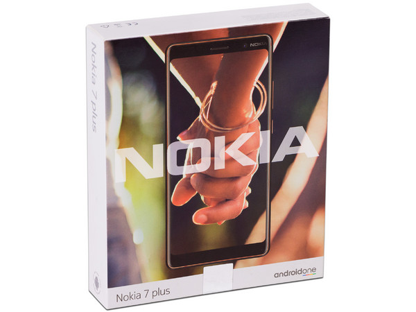 Smartphone Nokia 7 Plus: 
Procesador Snapdragon 660 (hasta 2.2 GHz), 
Memoria RAM de 4GB, Almacenamiento de 64GB 
(expandible con microSD), 
Pantalla de 6