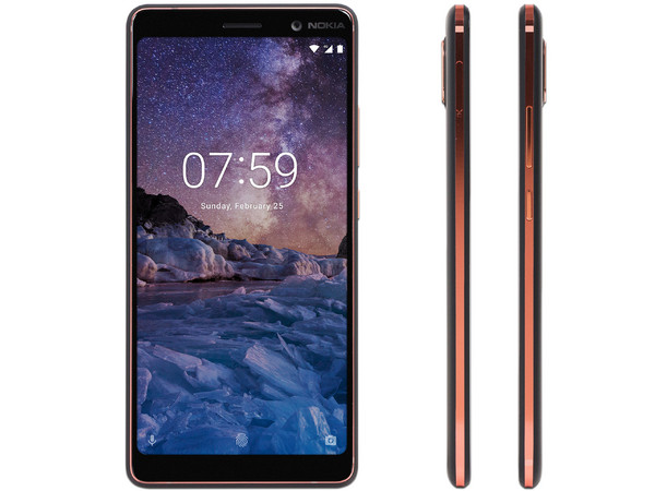 Smartphone Nokia 7 Plus: 
Procesador Snapdragon 660 (hasta 2.2 GHz), 
Memoria RAM de 4GB, Almacenamiento de 64GB 
(expandible con microSD), 
Pantalla de 6