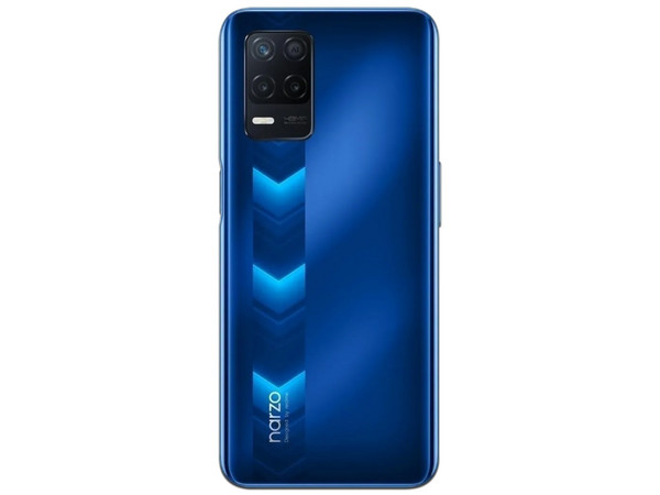 Smartphone Realme Narzo 30 5G: 
Procesador Dimensity 700 5G (hasta 2.2 GHz),
Memoria RAM de 4GB, Almacenamiento de 128GB, 
Pantalla LED Multi Touch de 6.5