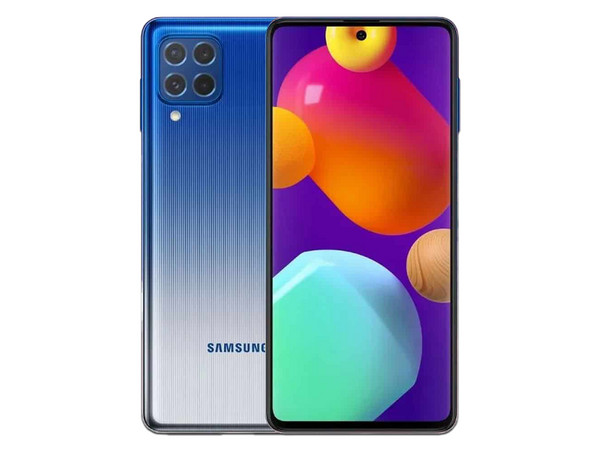 Smartphone Samsung Galaxy M62:
Procesador Exynos 9825 Octa Core (hasta 2.73 GHz),
Memoria RAM de 8GB, Almacenamiento de 128GB,
Pantalla LED Multi Touch de 6.7