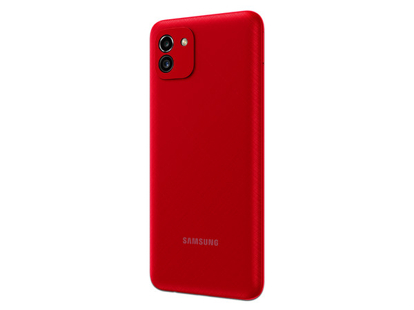 Smartphone Samsung Galaxy A03:
Procesador Octa Core (hasta 1.6 GHz),
Memoria RAM de 3GB, Almacenamiento de 32GB,
Pantalla LED Multi Touch de 6.5