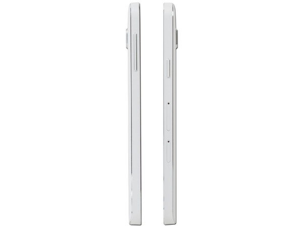 Smartphone Samsung Galaxy A3 con Pantalla Touch Super Amoled de 4.5