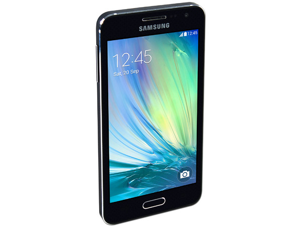 Smartphone Samsung Galaxy A3 con Pantalla Touch Super Amoled de 4.5