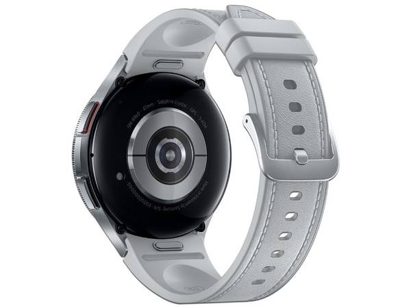 Smartwatch Samsung Galaxy Watch 6 Classic:
Memoria RAM de 2Gb, Almacenamiento de 12Gb,
Pantalla Super AMOLED de 47mm, 
Bluetooth 5.3, Color Plateado, 
Reacondicionado Grado A.