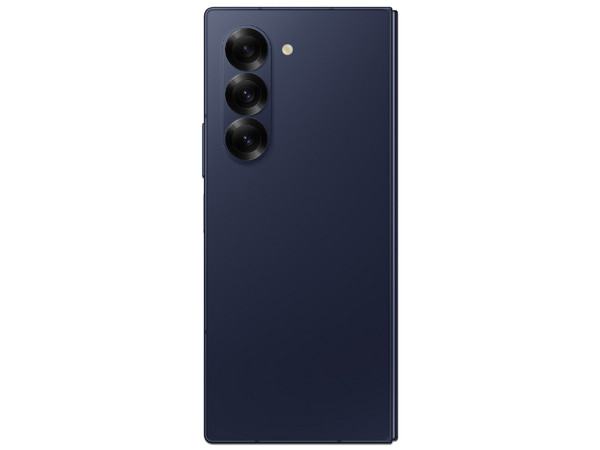 Smartphone Samsung Galaxy Z Fold 6:
Procesador Snapdragon 8 Gen 3,
Memoria RAM de 12GB, Almacenamiento de 1TB, 
Pantalla Dynamic AMOLED 2x de 7.6