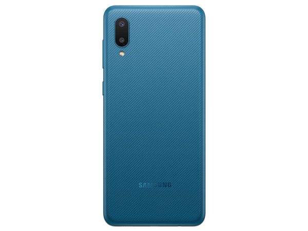 Smartphone Samsung Galaxy A02:
Procesador MediaTek MT6739W (hasta 1.50 GHz),
Memoria RAM de 3GB, Almacenamiento de 32GB,
Pantalla LED Multi Touch de 6.5