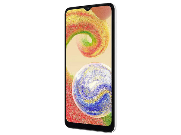 Smartphone Samsung Galaxy A04:
Procesador MediaTek Helio G35,
Memoria RAM de 3GB,
Almacenamiento de 32GB,
Pantalla LED Multi-Touch de 6.5