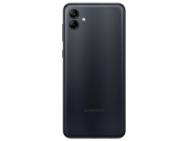 Smartphone Samsung Galaxy A04:
Procesador MediaTek Helio G35,
Memoria RAM de 4GB,
Almacenamiento de 64GB,
Pantalla LED Multi-Touch de 6.5