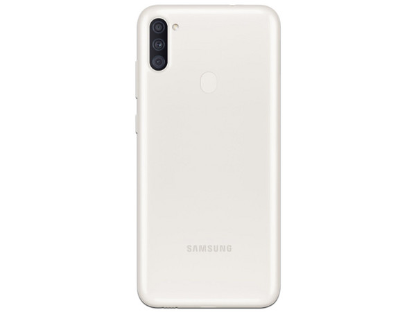 Smartphone Samsung Galaxy A11:
Procesador Octa Core (1.8 GHz),
Memoria RAM de 3GB, Almacenamiento de 64GB,
Pantalla LED Multi Touch de 6.3