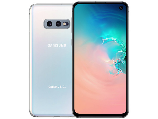 Smartphone Samsung Galaxy S10e:
Procesador Samsung Exynos 9820 Octa Core (hasta 2.30GHz),
Memoria RAM de 6GB, Almacenamiento de 128GB,
Pantalla de 5.8