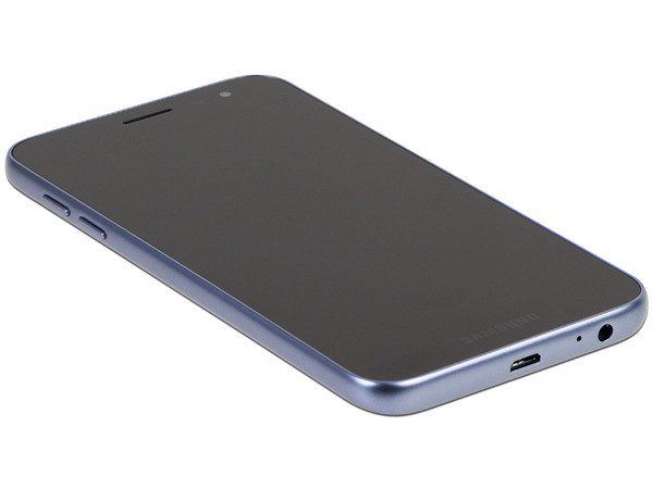 Smartphone Samsung Galaxy J2 Core:
Procesador Quad-Core (hasta 1.4GHz),
Memoria RAM de 1GB,
Almacenamiento de 8GB,
Pantalla LED Multi Touch de 5