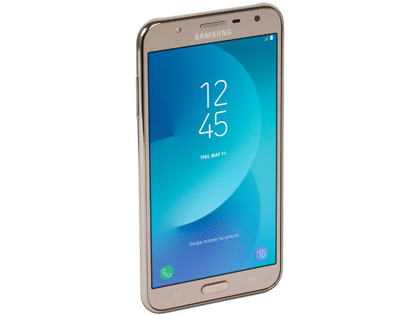 Smartphone Samsung Galaxy J7 Neo:
Procesador Octa Core (1.6 GHz),
Memoria RAM de 2GB, Almacenamiento de 16GB (expandible con microSD),
Pantalla de 5.5