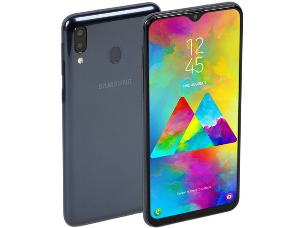 Smartphone Samsung M20:
Procesador Octa Core (1.8 GHz),
Memoria RAM de 3GB, Almacenamiento de 32GB
(expandible con microSD), 
Pantalla 6.3