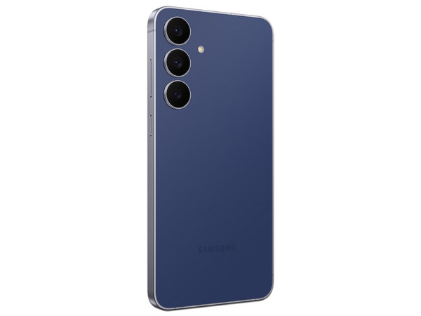 Smartphone Samsung Galaxy S25 FE: 
Procesador Exynos 2400 (hasta 3.2GHz), 
Memoria RAM de 8GB, Almacenamiento de 128GB, 
Pantalla Dynamic AMOLED 2x de 6.7