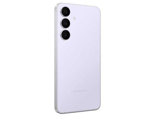 Smartphone Samsung Galaxy S25 FE: 
Procesador Exynos 2400 (hasta 3.2GHz), 
Memoria RAM de 8GB, Almacenamiento de 128GB, 
Pantalla Dynamic AMOLED 2x de 6.7