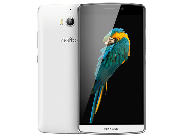 Smartphone TP-LINK Neffos C5 Max:
Procesador Mediatek Octa Core (1.3 GHz),
Memoria RAM de 2GB, Almacenamiento de 16GB (expandible con microSD),
Pantalla 5.5