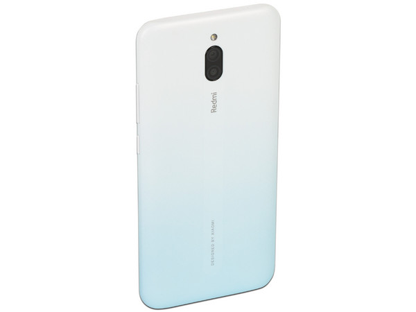 Smartphone Xiaomi Redmi 8A Dual:
Procesador Qualcomm Snapdragon 439 (hasta 2.0 GHz),
Memoria RAM de 2GB, Almacenamiento de 32GB,
Pantalla LED Multi Touch de 6.22