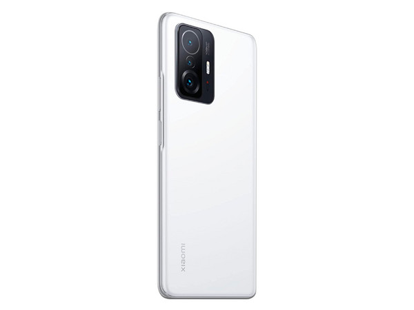 Smartphone Xiaomi 11T:
Procesador Dimensity 1200-Ultra Octa Core (hasta 3.0 GHz),
Memoria RAM de 8GB,
Almacenamiento de 256GB,
Pantalla AMOLED de 6.6