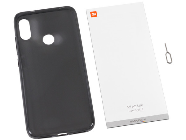 Smartphone Xiaomi Mi A2 Lite:
Procesador Snapdragon 625 Octa-core (hasta 2.0 GHz),
Memoria RAM de 4GB, Almacenamiento de 64GB,
Pantalla 5.84