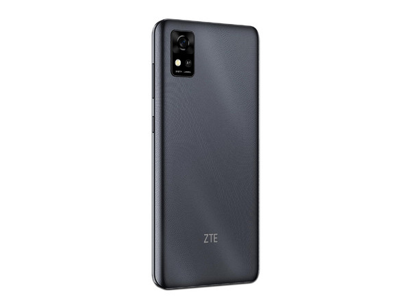 Smartphone ZTE Blade A31:
Procesador Octa Core (hasta 1.6 GHz),
Memoria RAM de 2GB, Almacenamiento de 32GB,
Pantalla LED Multi Touch de 5.45