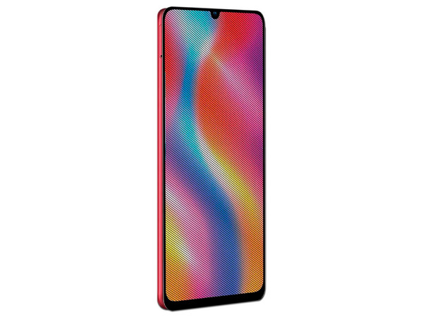 Smartphone ZTE Blade V40 Vita:
Procesador Octa Core (hasta 1.60 GHz),
Memoria RAM de 3GB, Almacenamiento de 128GB,
Pantalla LED Multi Touch de 6.7